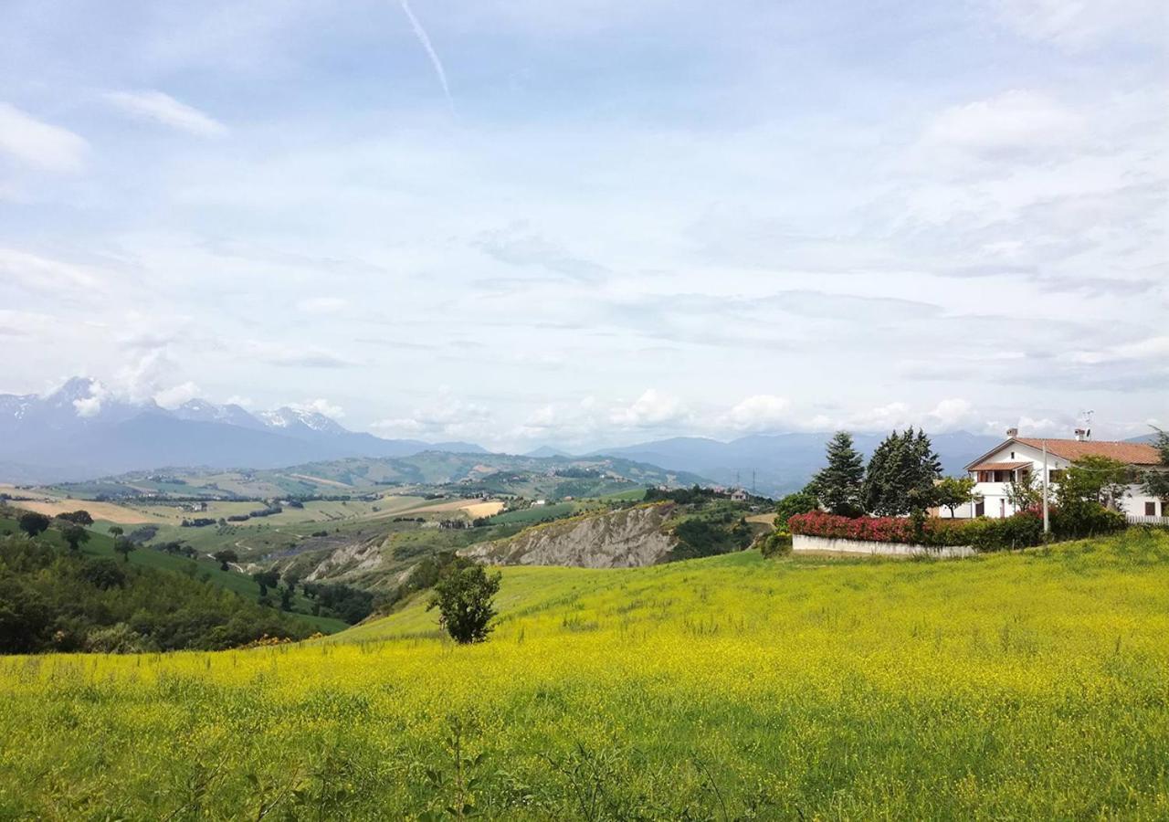 Casa Amrita, Yoga B&B Teramo Kültér fotó